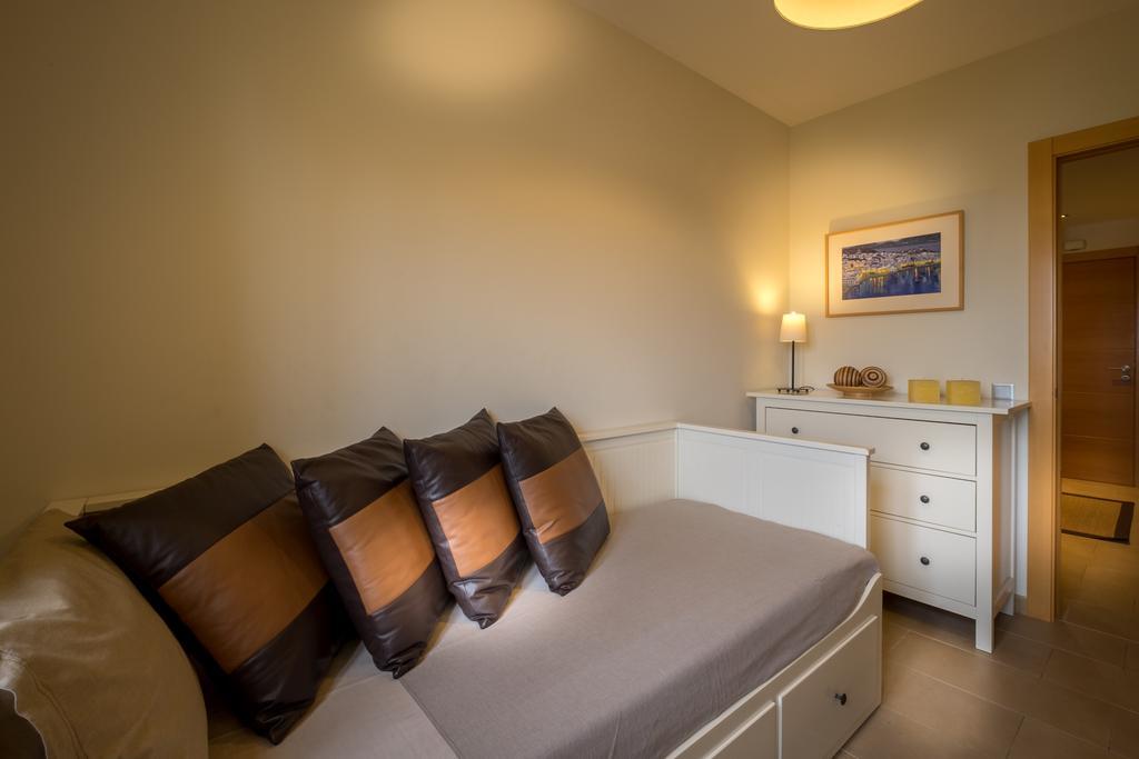 Can Tarongeta Apartments 帕拉弗鲁赫尔 外观 照片
